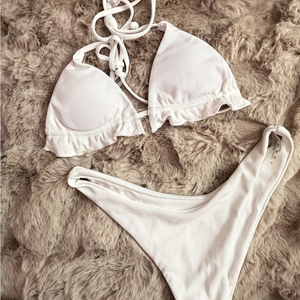 SHEIN White Ribbed Ruffle Triangle Bikini Set - Picture 2 of 4